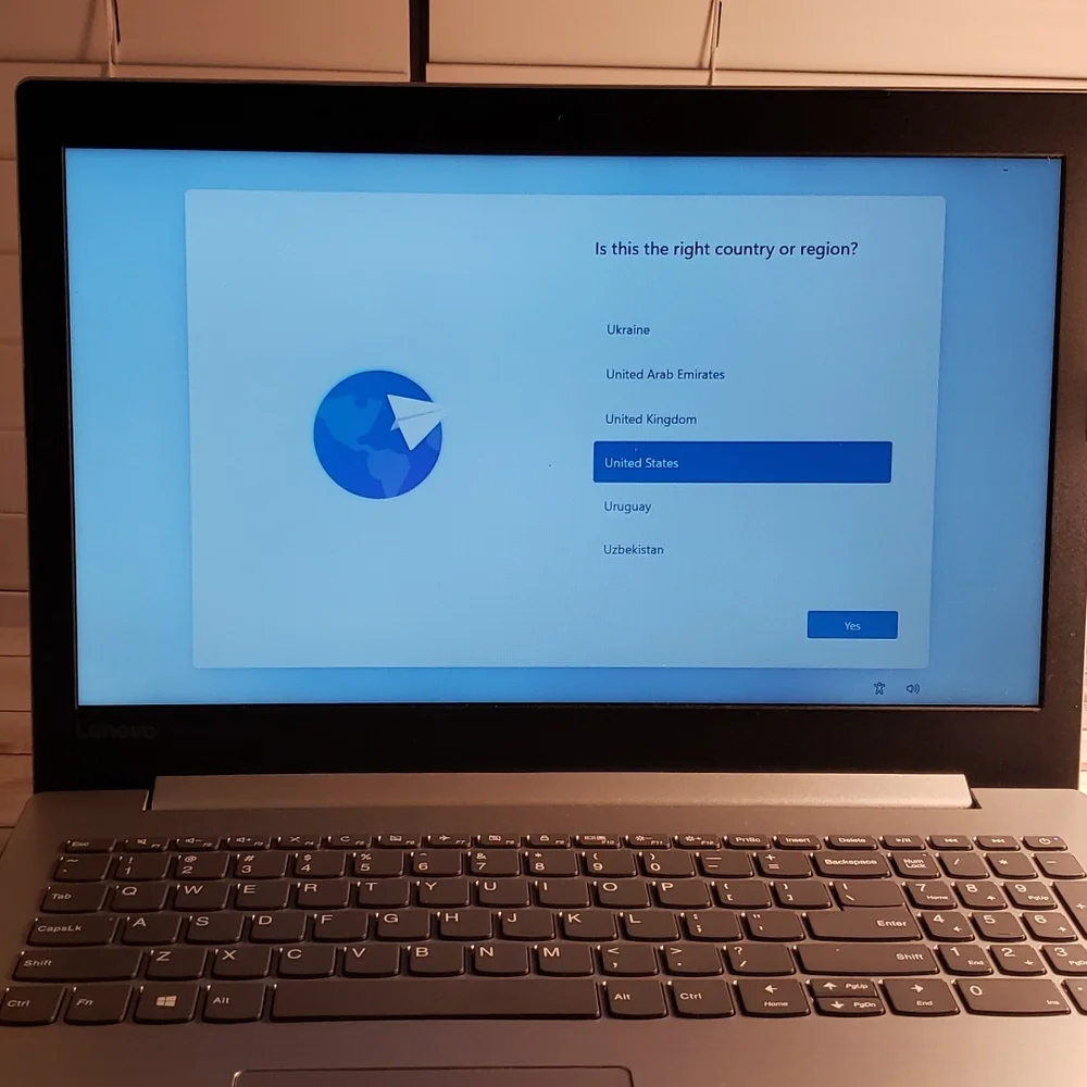 Lenovo Laptop